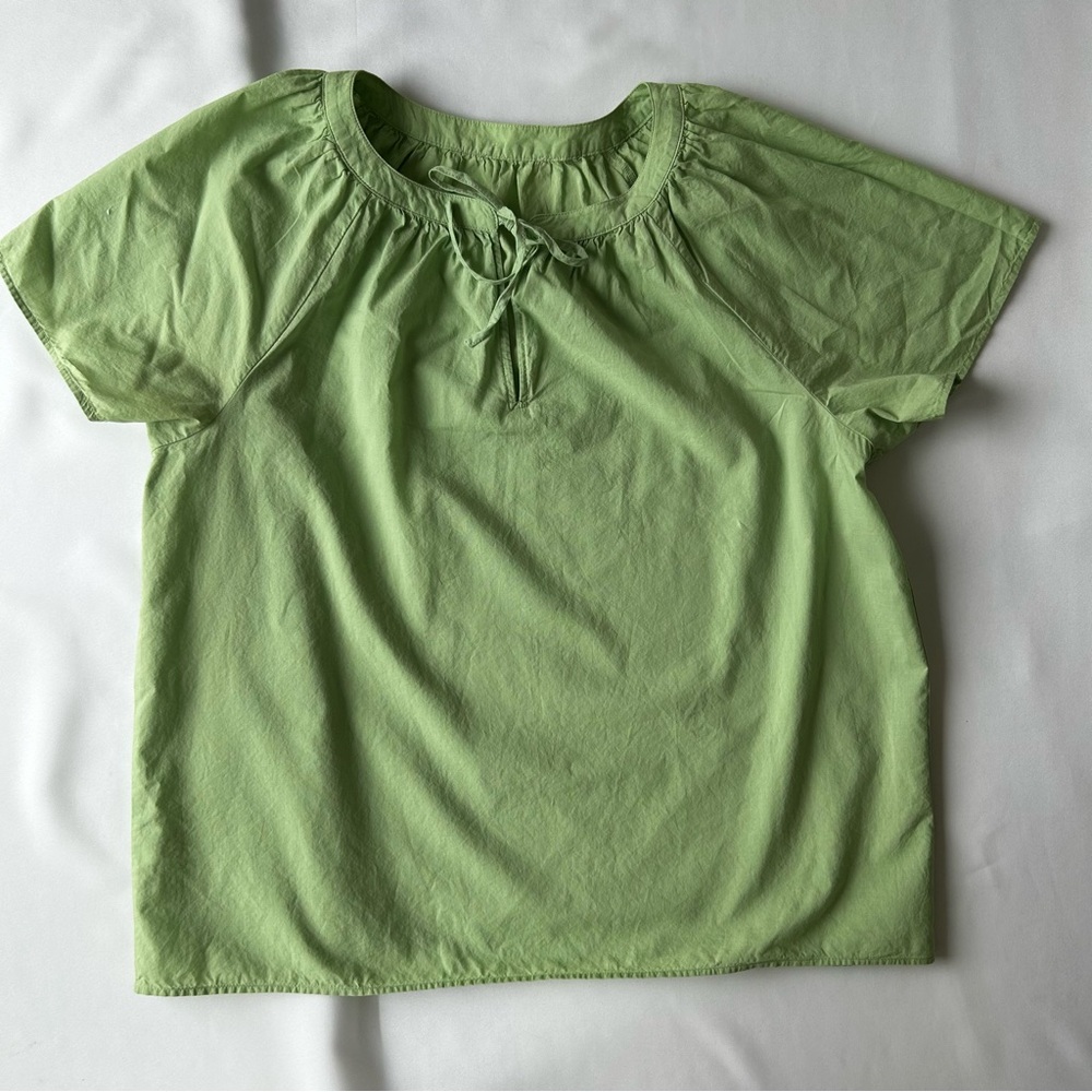 Ann Taylor Loft Green Women's Top - Picture 3 of 6